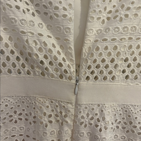 Self-Portrait Bea midi dress in white cotton with eyelet detailing. - Picture 5 of 16